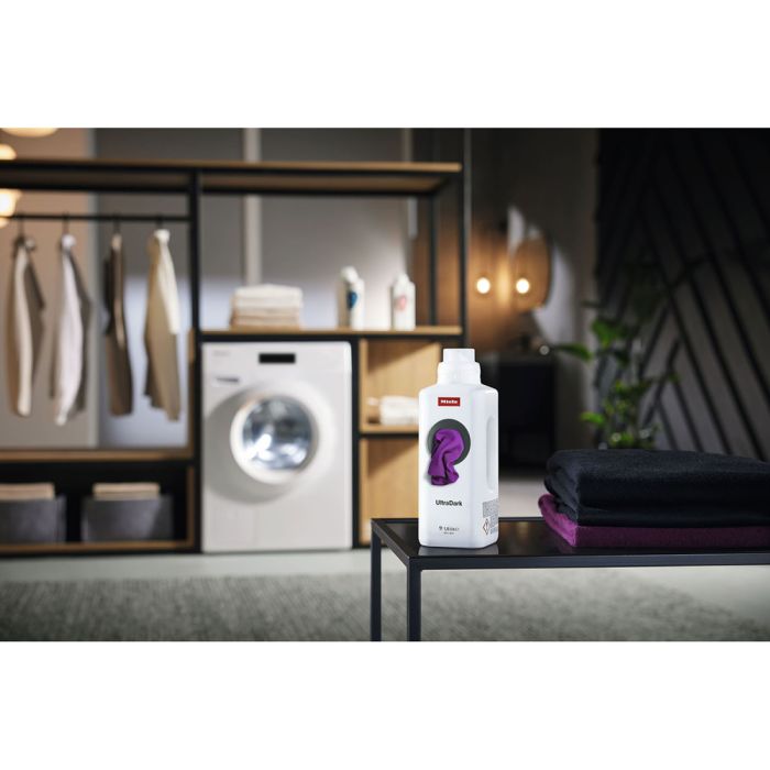 Lessive liquide Miele 11986840 en Blanc présenté par Corbeil Electroménager