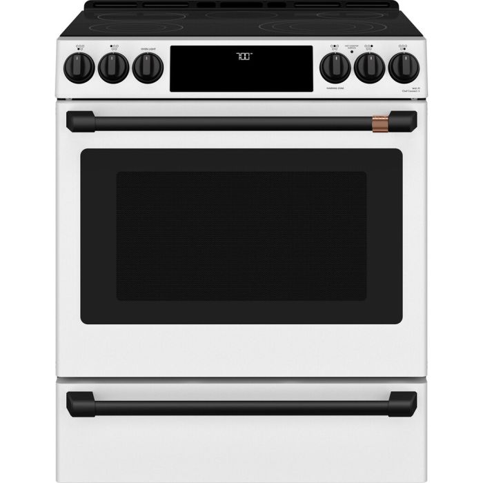 Range Handle Kit GE Café CXFCEHKPMFB in Black showcased by Corbeil Appliances