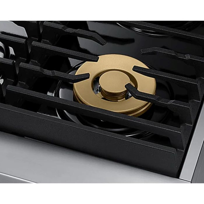 Gas ventilation range 36 In. Dacor DOP36T86GLS/DA Stainless with integrated ventilation  6 Burners   25,000 watts  Width  36 inches