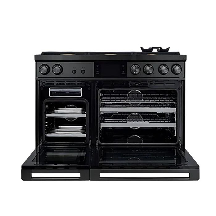 48 In. Gas Range Dacor DOP48C86DLM/DA  Graphite Steel  6 Burners     Capacity 4.8 cubic feet  3000W Watts  Width 48 inches