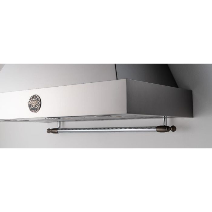 Black Nickel décor set for Range and Hood Bertazzoni DSHERTKHSB in Black showcased by Corbeil Appliances