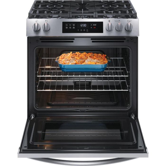 Gas ventilation range 30 In. Frigidaire FCFG3062AS Stainless with integrated ventilation  5 Burners   17,000 watts  Width  30 inches