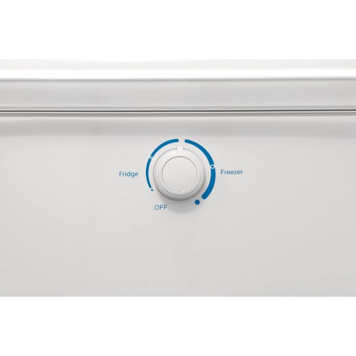 Congélateur Frigidaire FFUE1626AV  Inox capacité 16  pieds cubes Autoportant 28 pouces