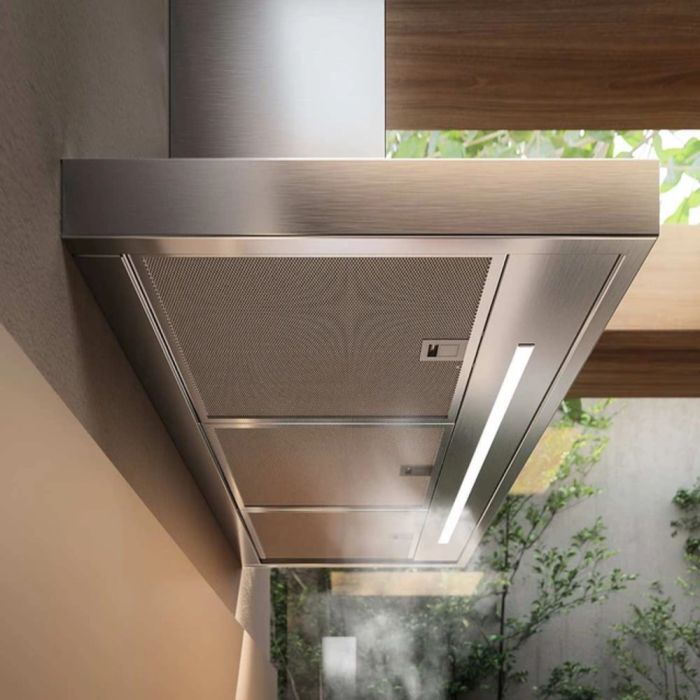 30 In. Chimney Hood  600 Cubic feet per minute Falmec FPMEX30W6SS-R1 Stainless  Wall-mount  600 cubic feet per minute