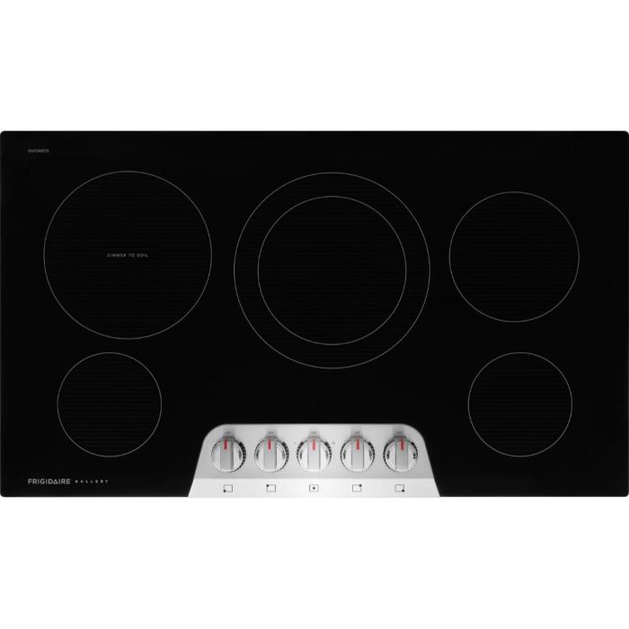 Plaque de cuisson Frigidaire Gallery GCCE3670BS Vitrocéramique  5 éléments  presenté par Corbeil