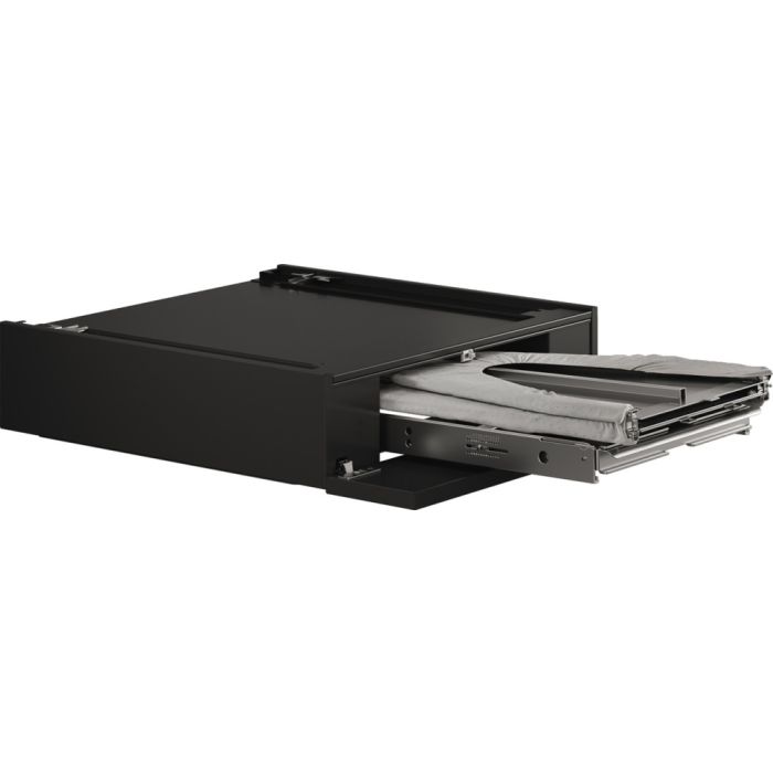 Table à repasser coulissante ASKO HI150G en Noir présenté par Corbeil Electroménager