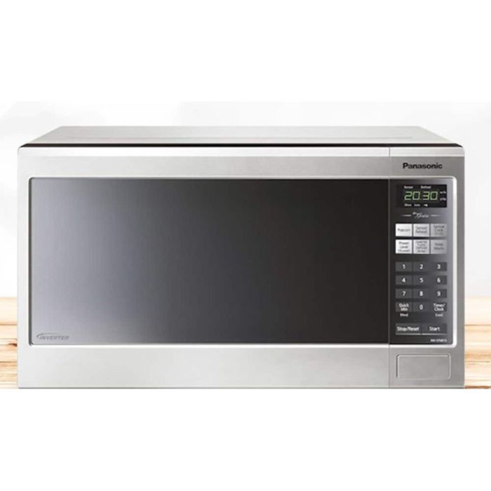 Micro-onde 1200 W 1.2 pi. cu. Panasonic NNST681SCC  Inox Capacité 1.2 pied cubic  puissance 1200 watt  Encastrable
