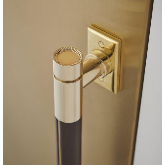 Kit de poignée pour réfrigérateur Monogram ZKSP1H1BVB1 en Or présenté par Corbeil Electroménager