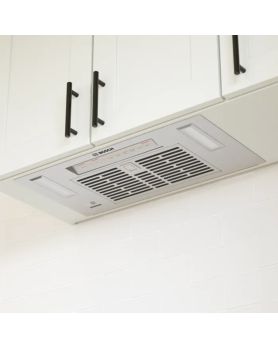 21 In. Under Cabinet Hood  300 Cubic feet per minute Bosch HUI34253UC