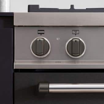Dual Fuel Knob Décor Set, 12 Knobs, Master Series, Black Nickel , Bertazzoni DSMASDKSB