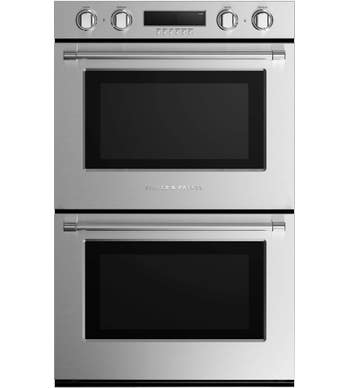 Fisher & Paykel Oven WODV230 N in Stainless Steel color showcased by Corbeil Electro Store